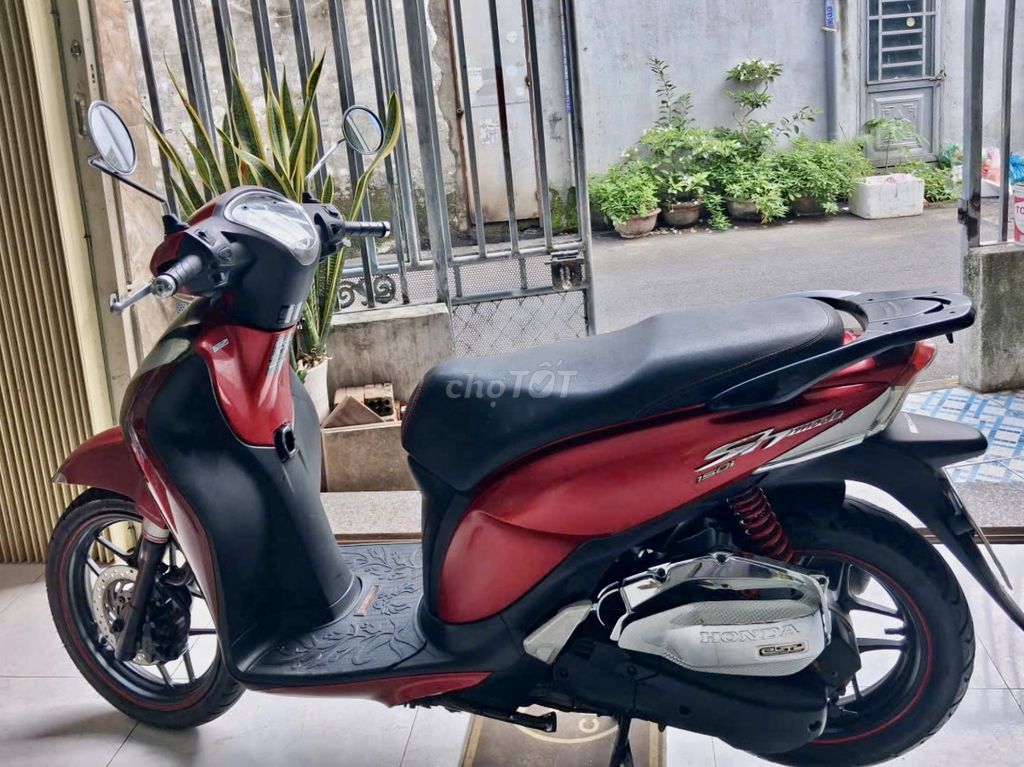 XE SH MODE ĐỎ CHÍNH CHỦ MỚI KENG. Mua bán Xe máy tại Quận Thanh Khê Đà Nẵng được đăng bởi Hùng hình 2