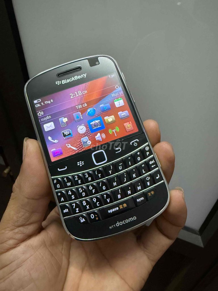 BlackBerry Bold 9900 Đen QWERTY. Mua bán Điện thoại tại Thành phố Thái Bình Thái Bình được đăng bởi linhphan hình 1