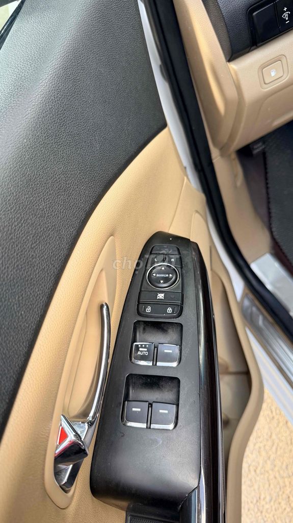 KIA SEDONA FULL DẦU 2018 MÁY MỚI. Mua bán Ô tô tại Thành phố Buôn Ma Thuột Đắk Lắk được đăng bởi Minh Hạnh hình 8