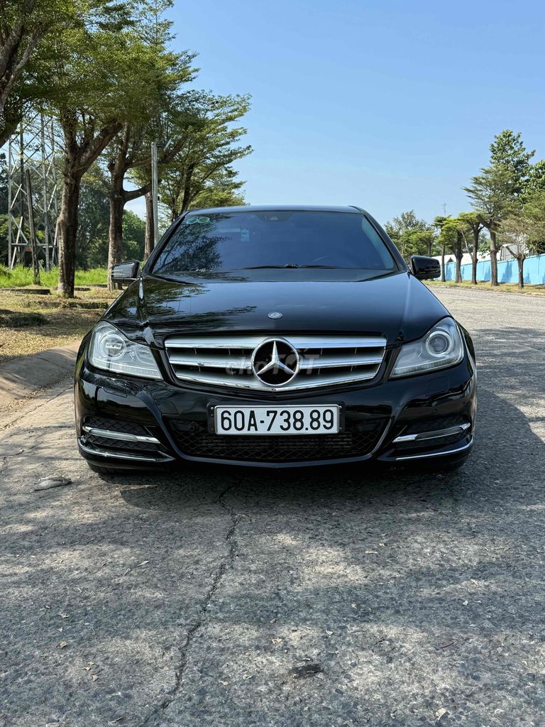 Mercedes Benz C Class 2012 C200 1.8 tubor