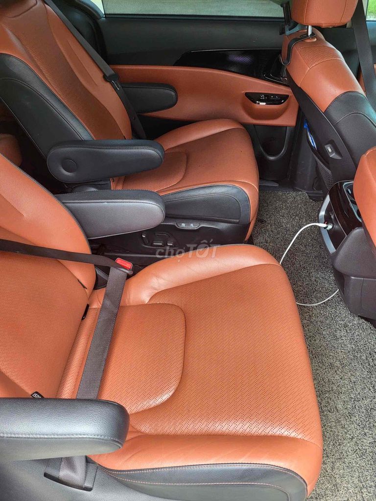 Kia Carnival 2022 2.2D Luxury 8 chỗ - 5000 km. Mua bán Ô tô tại Quận Cẩm Lệ Đà Nẵng được đăng bởi Ngân hình 9