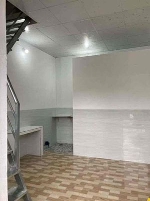 phòng trọ co gác có máy lạnh. Cho thuê phòng trọ tại Quận Ninh Kiều Cần Thơ được đăng bởi Tên chưa cung cấp