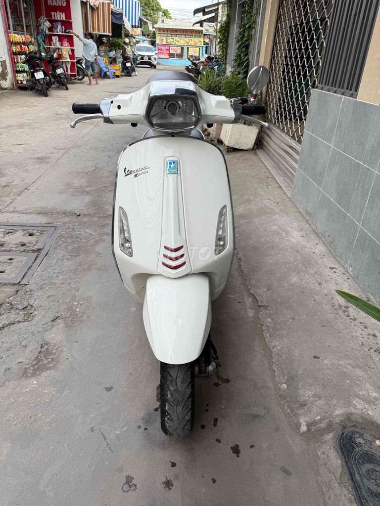 2015 đèn vuon xe đep may zin êm xe đúng chủ. Mua bán Xe máy tại Quận Ninh Kiều Cần Thơ được đăng bởi CHXM Thanh Hồng hẻm 233 hình 2