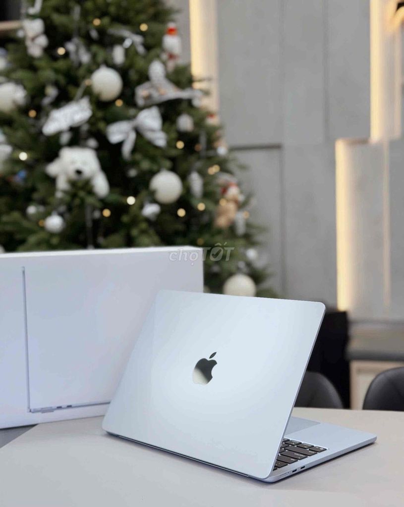 MacBook Air M4 16/256GB Sky Blue Sạc ít Còn Bh dài. Mua bán Laptop tại Quận Thanh Khê Đà Nẵng được đăng bởi Thiện Lê TShop 16 Lê Đình Lý hình 1