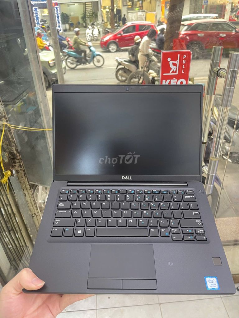 Dell Latitude 7390 i7 8665U - 16GB - 256G SSD FHD