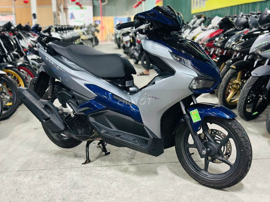 XE MÁYTHANH TÙNG_AIR BLADE 125 XÁM XANH LƯỚT 2025. Mua bán Xe máy tại Quận Nam Từ Liêm Hà Nội được đăng bởi THANH TÙNG hình 3