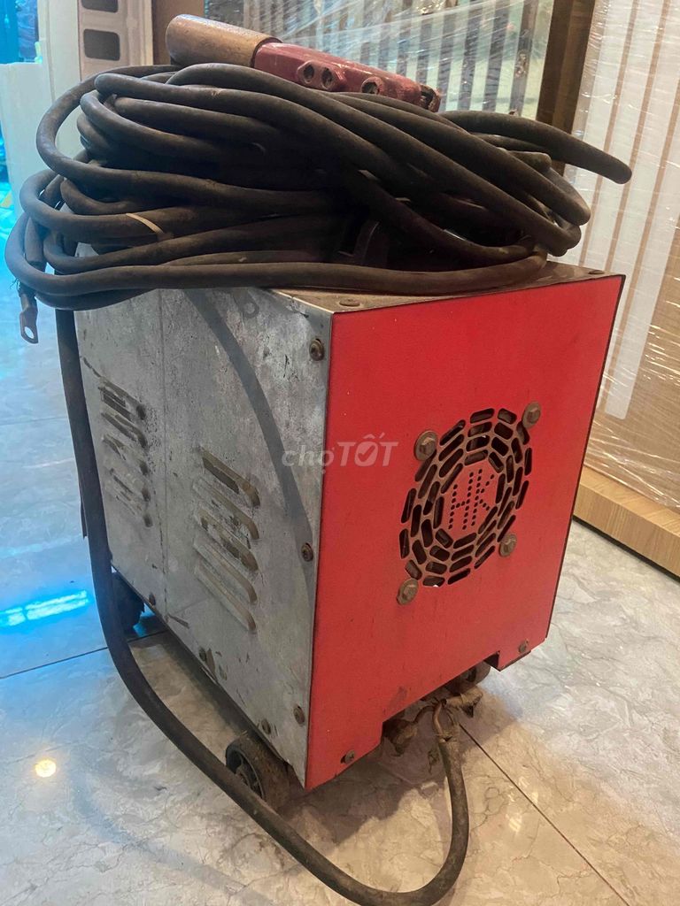 Máy hàn Hồng Ký HK 200D Đỏ Xám. Mua bán Đồ chuyên dụng, Giống nuôi trồng tại Quận 12 Tp Hồ Chí Minh được đăng bởi phong nguyễn hình 1