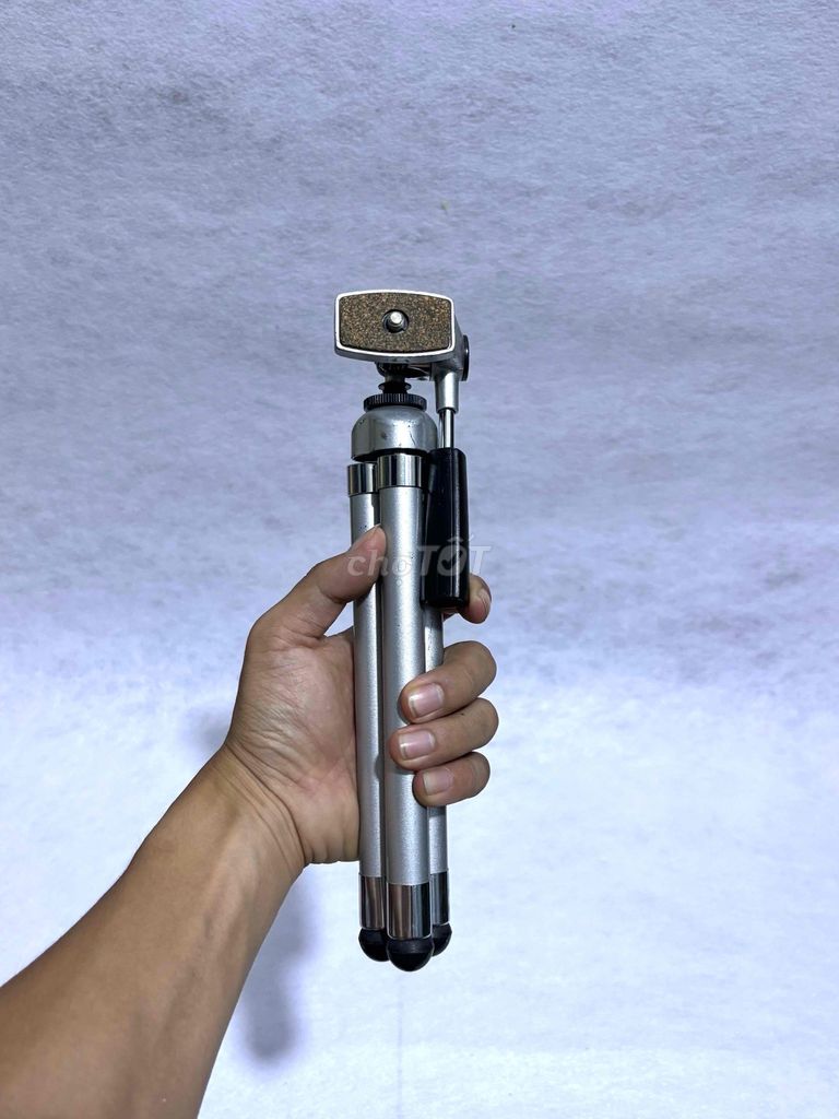 Chân máy ảnh Mini King Bạc Kim loại 93cm. Mua bán Máy ảnh, Máy quay tại Quận 8 Tp Hồ Chí Minh được đăng bởi Shop Tripod JV hình 1