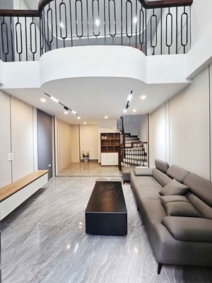 Nhà phố 30 m² · 3 PN · Đường Phúc Lợi