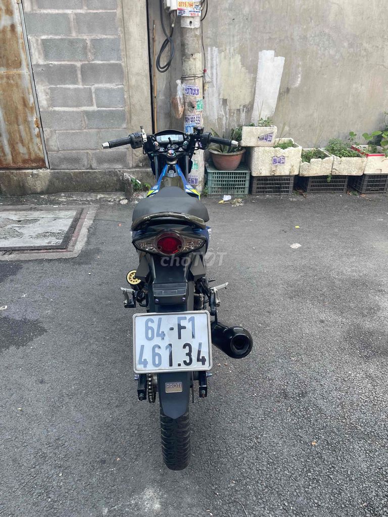 Bán Suzuki satria đẹp, giấy tờ đầy đủ. Mua bán Xe máy tại Thành phố Thủ Đức Tp Hồ Chí Minh được đăng bởi Bảo An hình 5