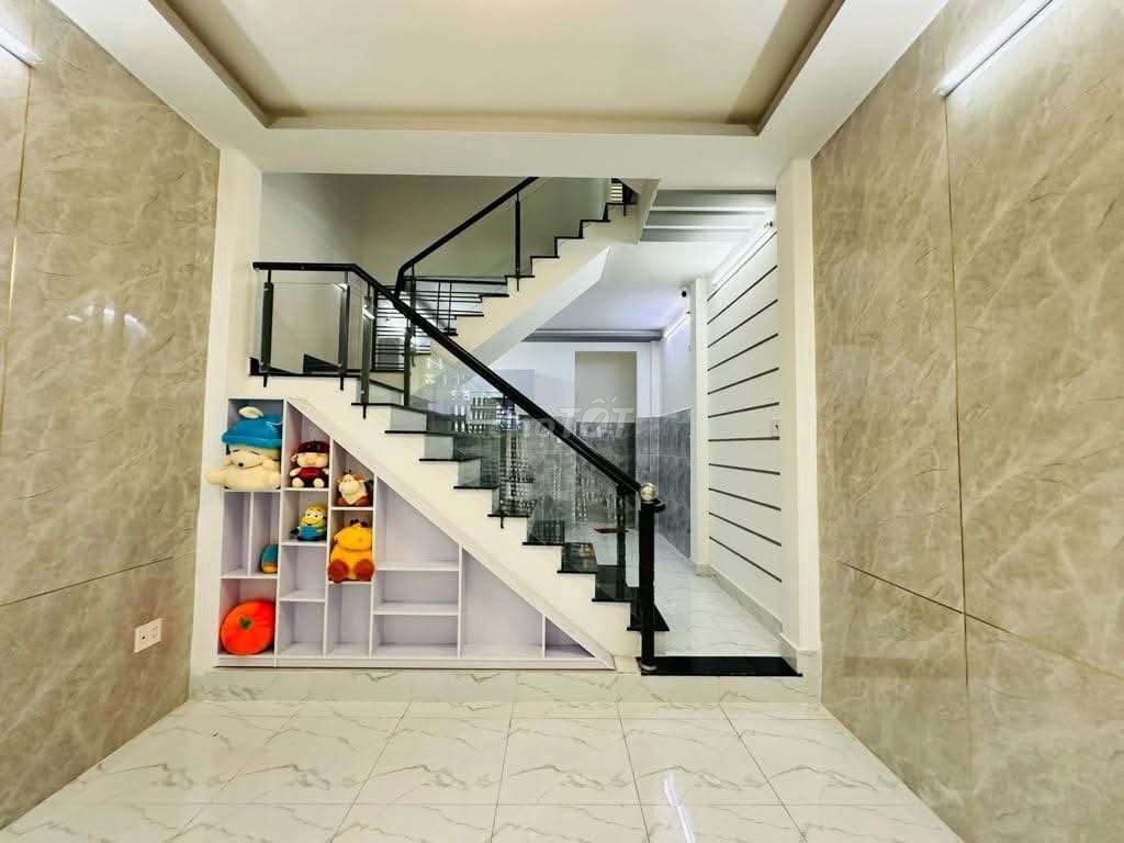 Nhà đẹp ngay Bx Miền Tây HXH 52m2 chỉ 5 tỷ