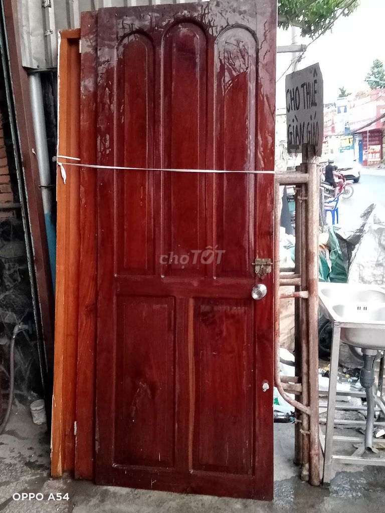 Cửa gỗ căm xe. Mua bán Nội thất, đồ gia dụng khác tại Thành phố Thủ Đức Tp Hồ Chí Minh được đăng bởi Mua Bán Đồ Cũ hình 1