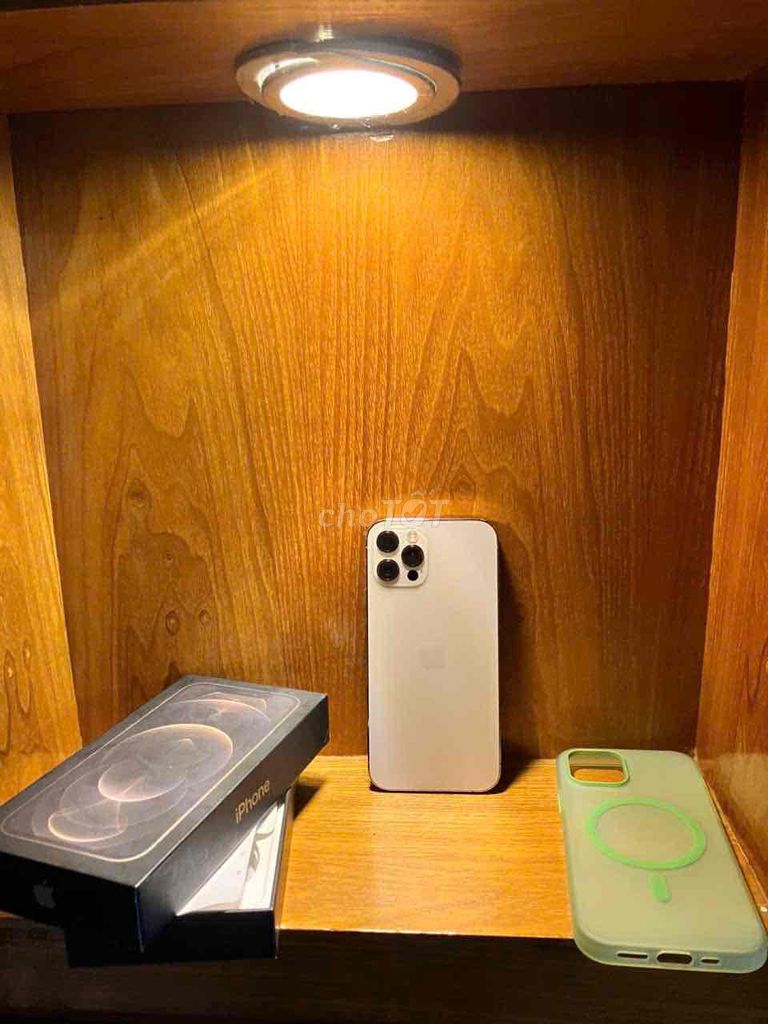 Apple iPhone 12 Pro 128GB Vàng Mới 99%. Mua bán Điện thoại tại Thành phố Nha Trang Khánh Hòa được đăng bởi Nhất Khiêm hình 1