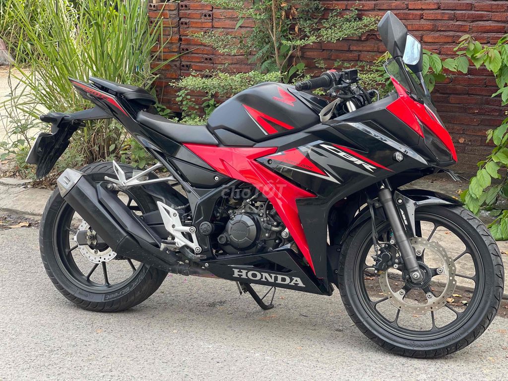 cbr150 chính chủ. Mua bán Xe máy tại Quận 12 Tp Hồ Chí Minh được đăng bởi Huy hình 3