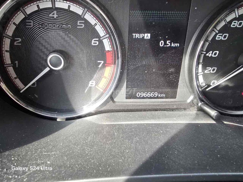 Mitsubishi Xpander Cross 2020. Mua bán Ô tô tại Quận Bình Tân Tp Hồ Chí Minh được đăng bởi Nhật Quang hình 5