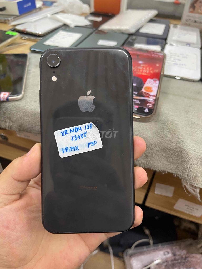 Apple iPhone XR 128GB Đen. Mua bán Điện thoại tại Quận Đống Đa Hà Nội được đăng bởi HaNoiMobile HT  hình 1