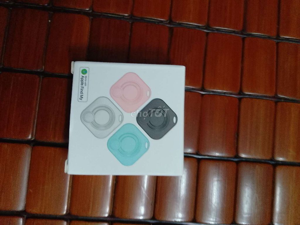 Apple Find My Thiết bị định vị Nhiều màu. Mua bán Phụ kiện (Màn hình, Chuột...) tại Quận Đống Đa Hà Nội được đăng bởi Nguyễn Xuân Bảo hình 1
