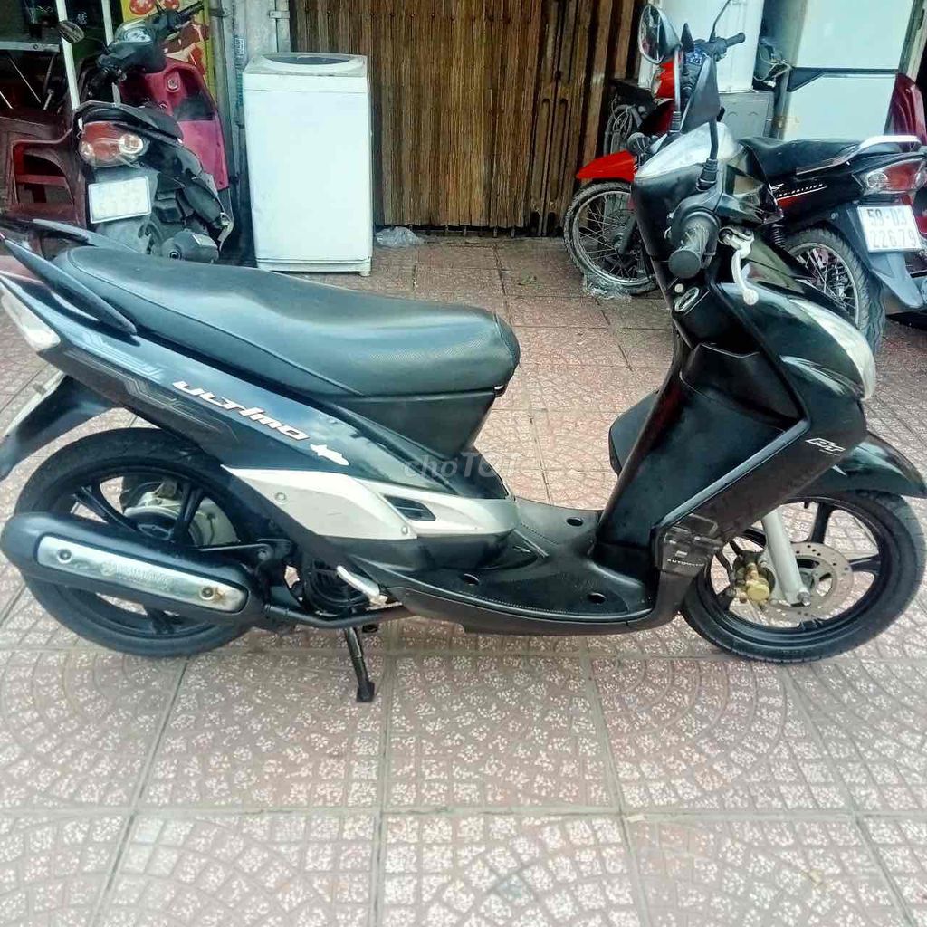 Скутер Yamaha Mio Ultimo Черный