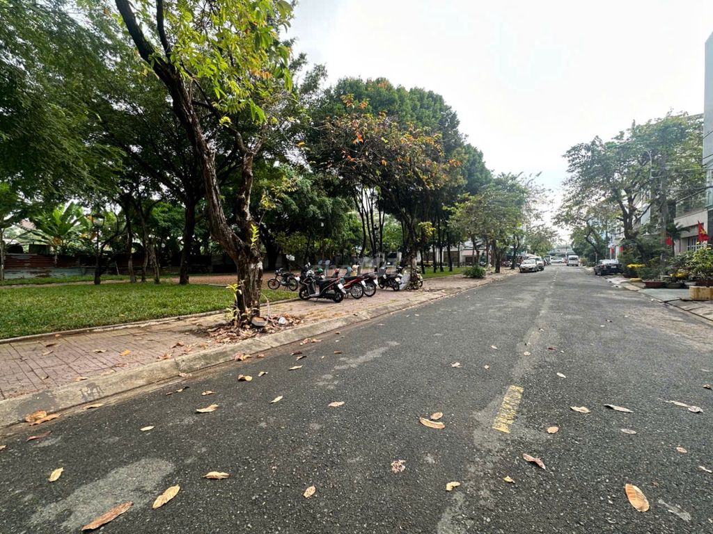 Bán nhà khu Tên Lửa, MT đường Số 32A, 5 x 20m, 3.5 tấm, 11.8 tỷ. Mua bán nhà ở tại Quận Bình Tân Tp Hồ Chí Minh được đăng bởi Tín Hưng hình 2