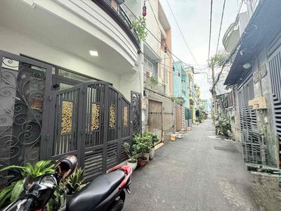 QUANG TRUNG - HẺM NHỰA VF3 THÔNG - 55M (4.2x13) VUÔNG A4 - 2 TẦNG BTCT. Mua bán nhà ở tại Quận Gò Vấp Tp Hồ Chí Minh được đăng bởi Quảng Trần