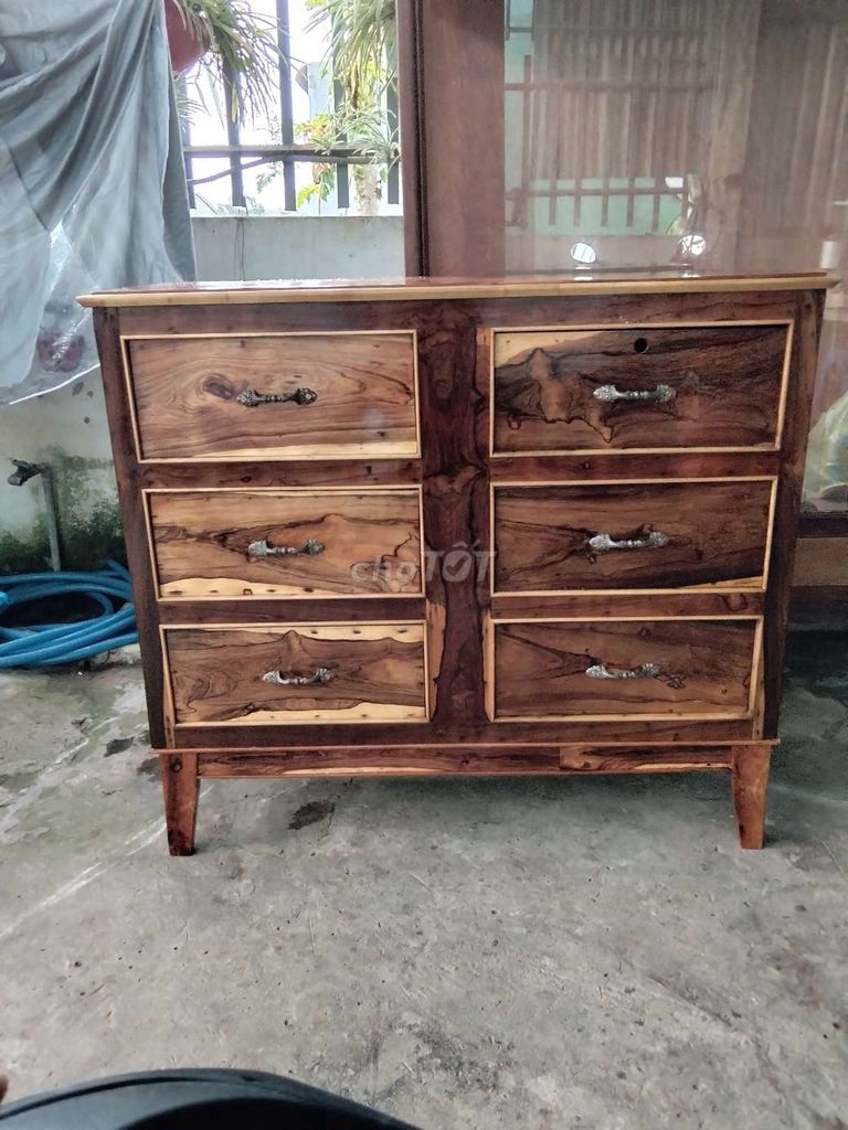Tủ kệ Gỗ Nâu 120x47x109 cm. Mua bán Tủ, kệ gia đình tại Thành phố Biên Hòa Đồng Nai được đăng bởi Trần mộc  hình 1