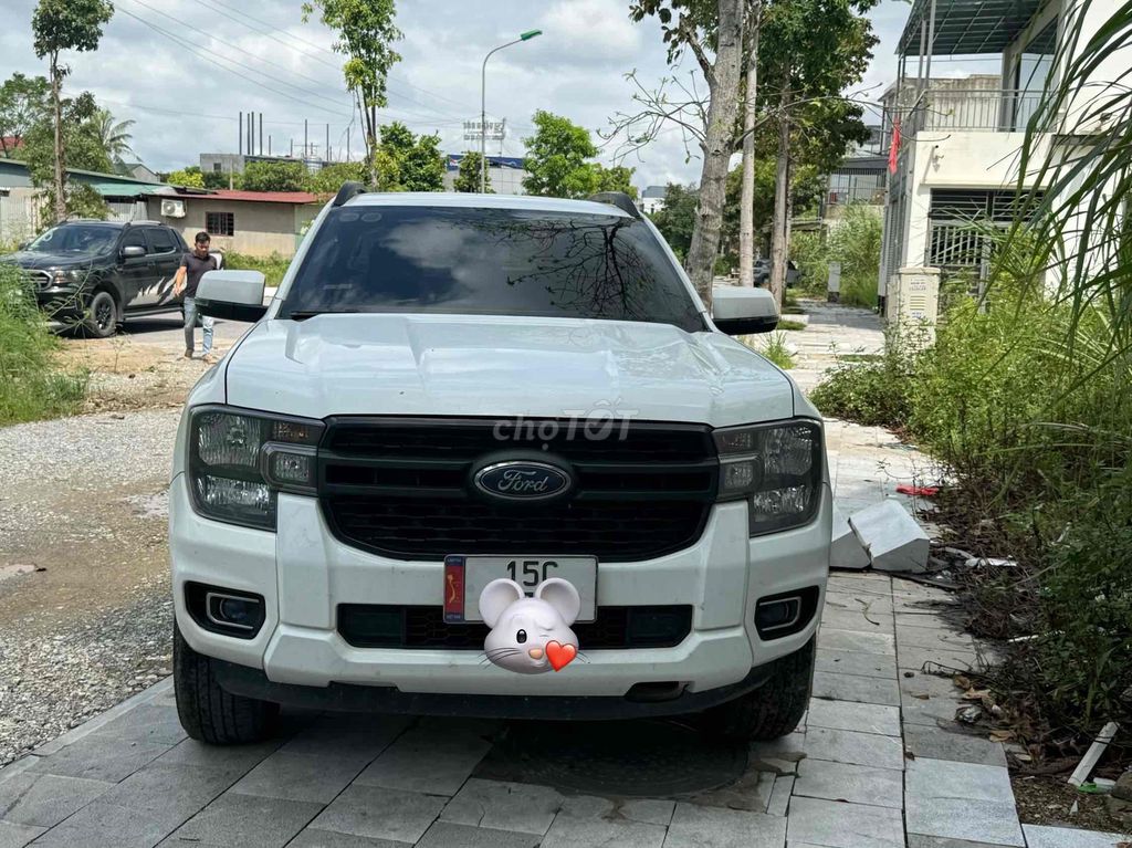 Ford Ranger XLS белый