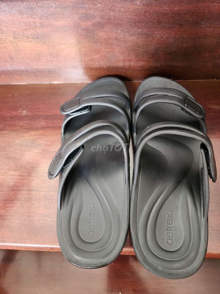 Dép chân vòm nữ Aetrex Janey Sport like new. Mua bán Giày dép tại Thành phố Vũng Tàu Bà Rịa - Vũng Tàu được đăng bởi Đoàn Tuấn Tú hình 1