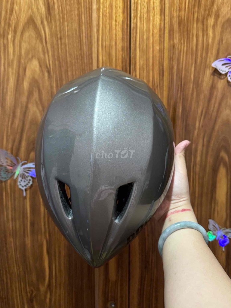 Mũ bảo hiểm POC FALCON Xám. Mua bán Phụ kiện thời trang khác tại Thành phố Thuận An Bình Dương được đăng bởi Nhi Nhi hình 1