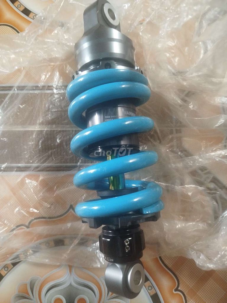 Phuộc Bình dầu nitron bị hư. Mua bán Phụ tùng xe tại Huyện Cần Đước Long An được đăng bởi Hoàng Thi hình 1