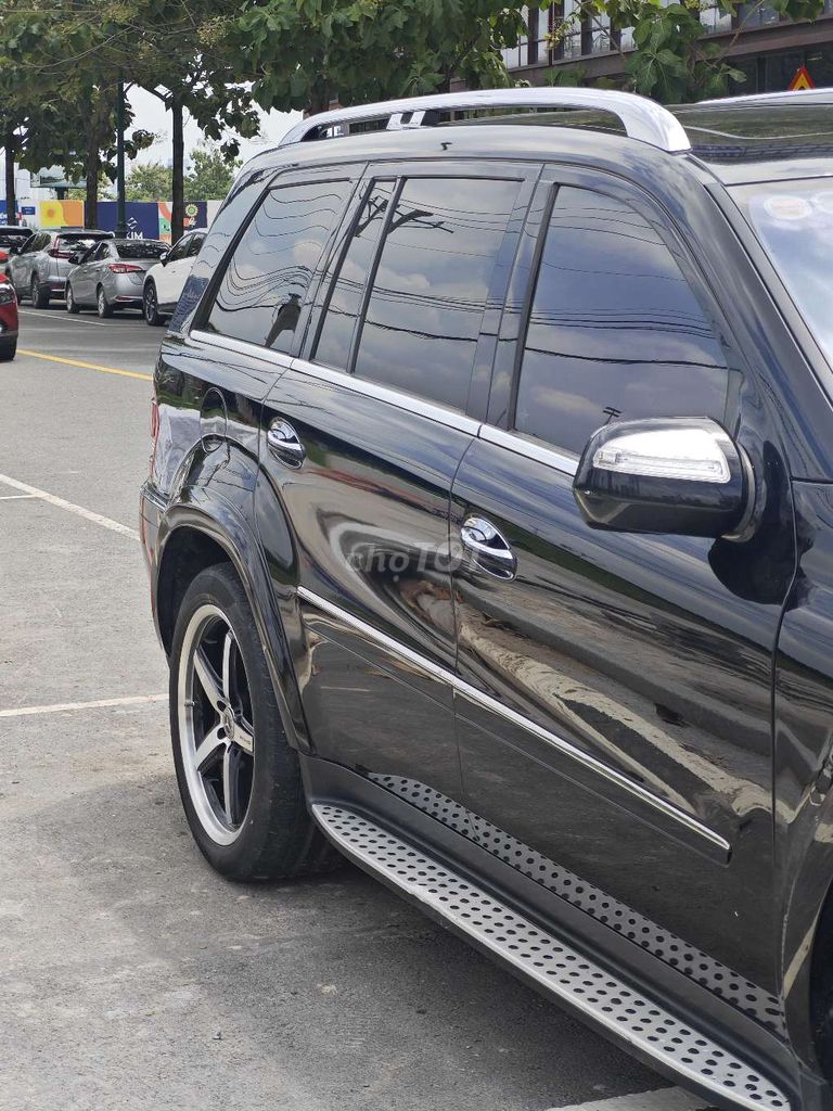 Bán xe Mercedes GL 550. Mua bán Ô tô tại Thành phố Thủ Đức Tp Hồ Chí Minh được đăng bởi Hoàng Sơn hình 5