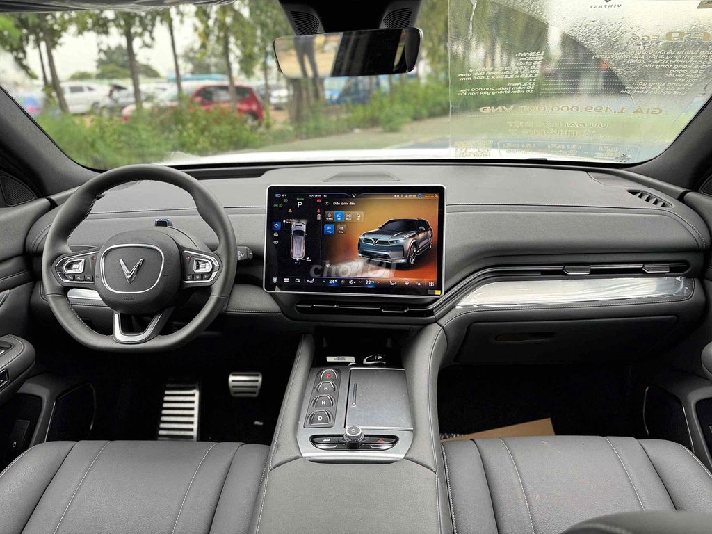VinFast VF9 2025 Eco. Mua bán Ô tô tại Thành phố Thủ Đức Tp Hồ Chí Minh được đăng bởi TRẦN MINH VƯƠNG hình 11