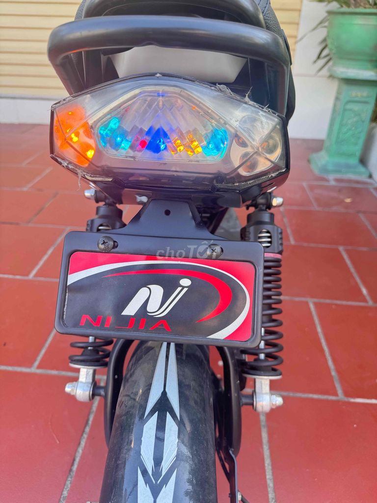 Xe lướt cho các bác. Mua bán Xe điện tại Quận Hải An Hải Phòng được đăng bởi công khang bike  hình 15