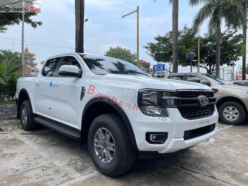 Ford Ranger XLS 2.0L 4x2 AT 2025 -  HT Vay LS Thấp. Mua bán Ô tô tại Thành phố Biên Hòa Đồng Nai được đăng bởi Mr Đăng Nhật hình 3