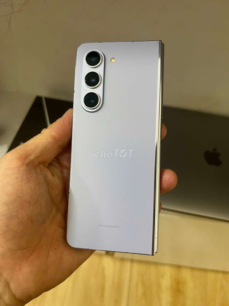 Samsung Galaxy Z Fold5 512GB chính hãng chuẩn zin. Mua bán Điện thoại tại Quận Tân Bình Tp Hồ Chí Minh được đăng bởi Hoang Hong hình 1