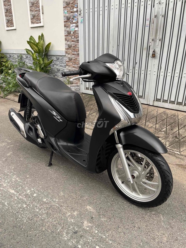 Honda SH 150i 2016 Smartkey, ходовая в оригинале, отличное состояние