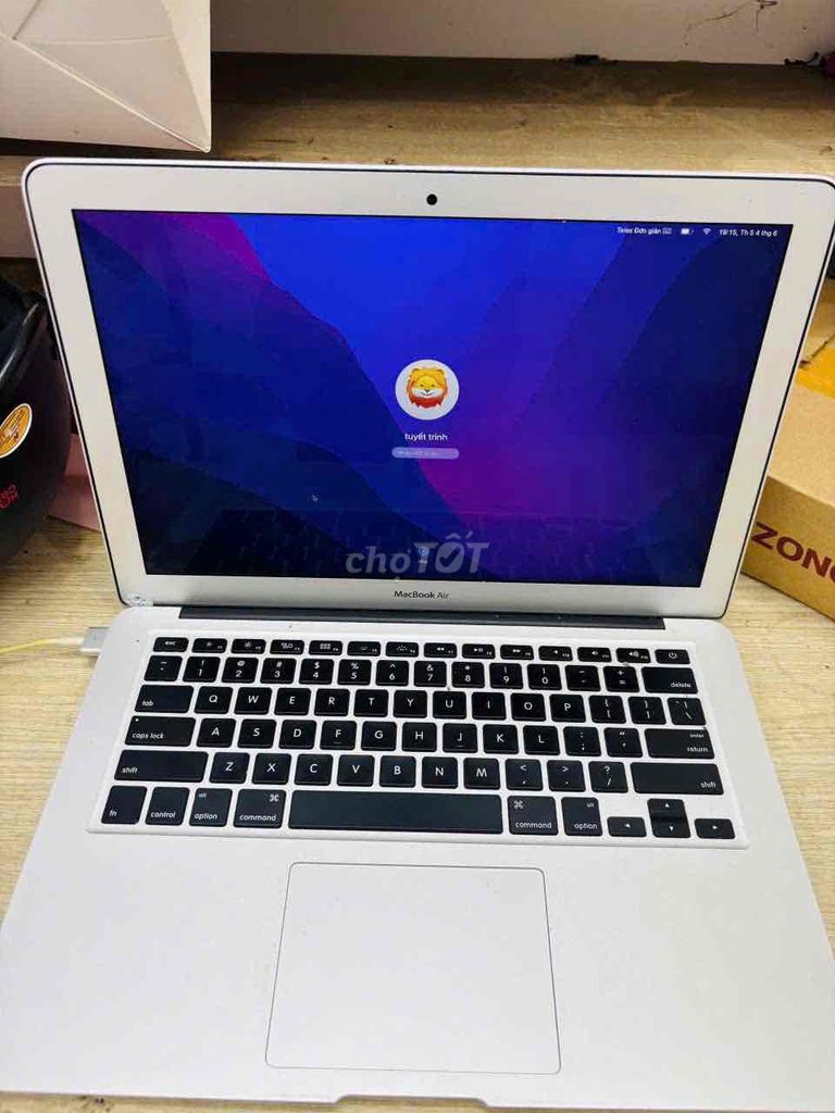 Apple MacBook Air i5 13 inch 8GB/256GB. Mua bán Laptop tại Quận 12 Tp Hồ Chí Minh được đăng bởi Lê Nguyễn Phước Thọ hình 1