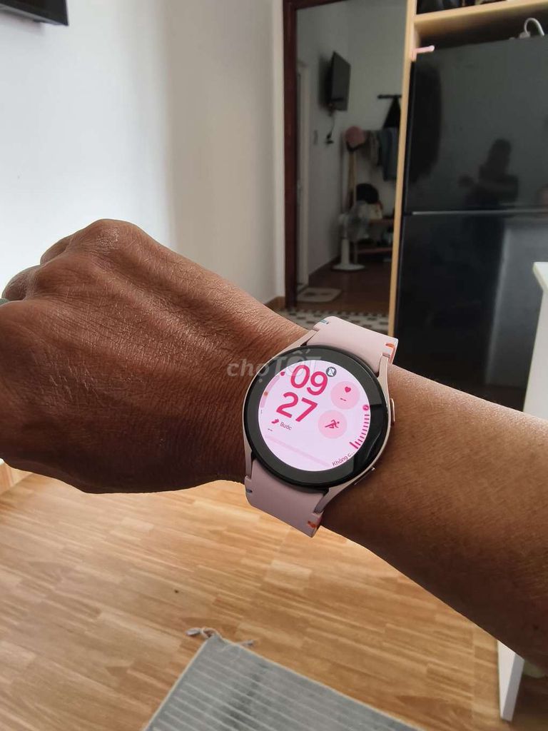 Samsung Watch FE fullbox siêu đẹp . Mua bán Thiết bị đeo thông minh tại Thành phố Đà Lạt Lâm Đồng được đăng bởi Nguyễn Scoopy hình 1