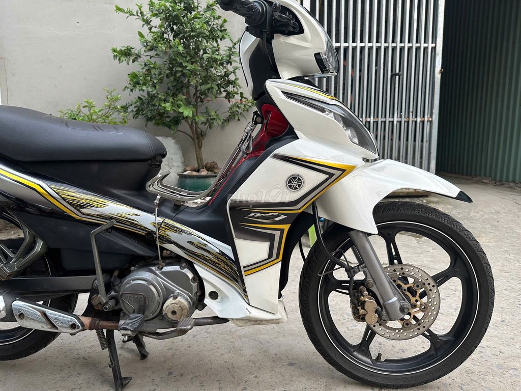 Yamaha Jupiter 2010 Đen-Trắng 60925 km. Mua bán Xe máy tại Quận 8 Tp Hồ Chí Minh được đăng bởi Huỳnh thanh nhã  hình 4