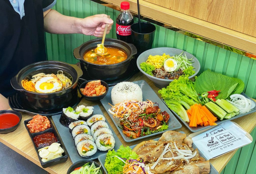 Tuyển Bếp Non Quán Hàn Quốc