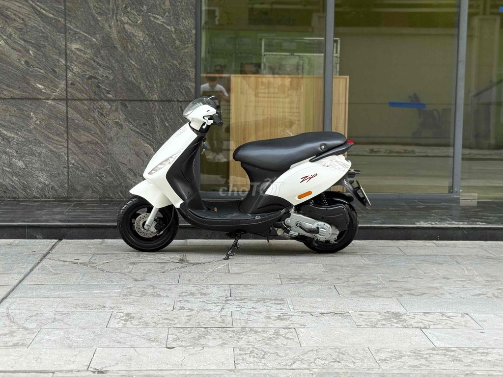 Piaggio Zip E3 2021 Trắng Nguyên Bản 29E2. Mua bán Xe máy tại Quận Ba Đình Hà Nội được đăng bởi Xe Máy Nam Thi hình 11