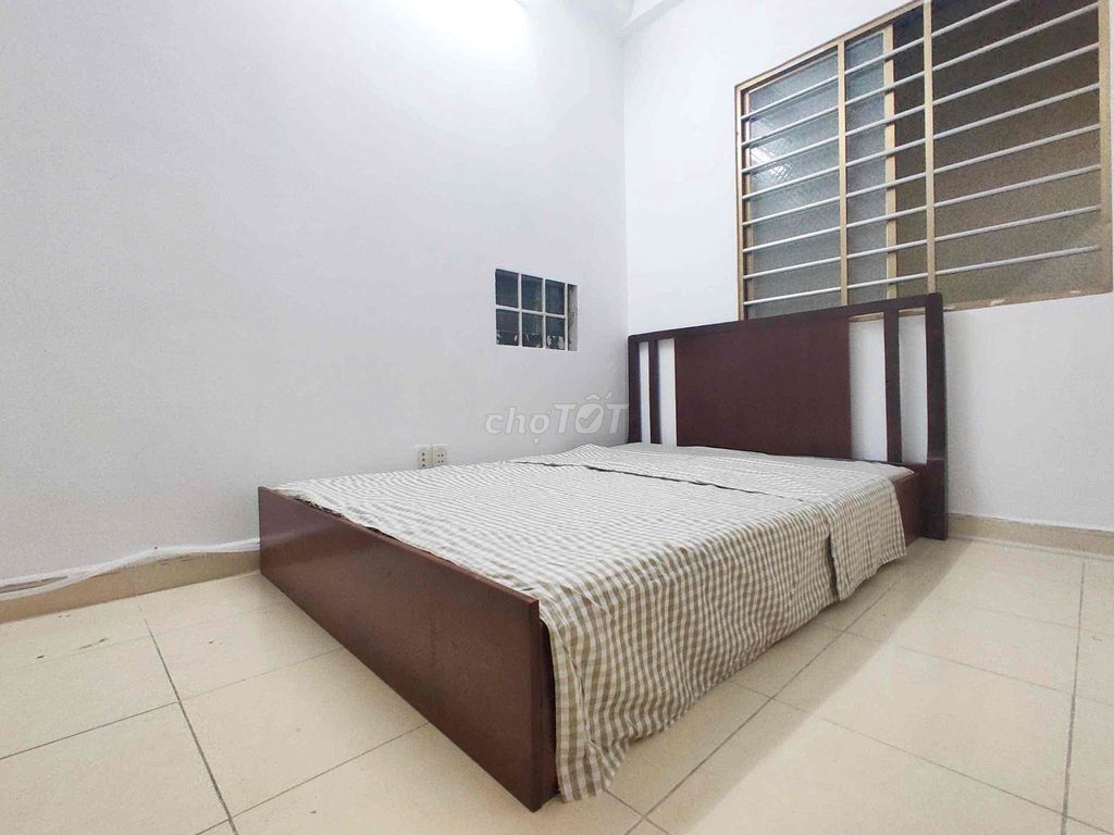 STUDIO FULL NT NGAY CÔNG VIÊN GIA ĐỊNH-PHÒNG MỚI-TÁCH BẾP