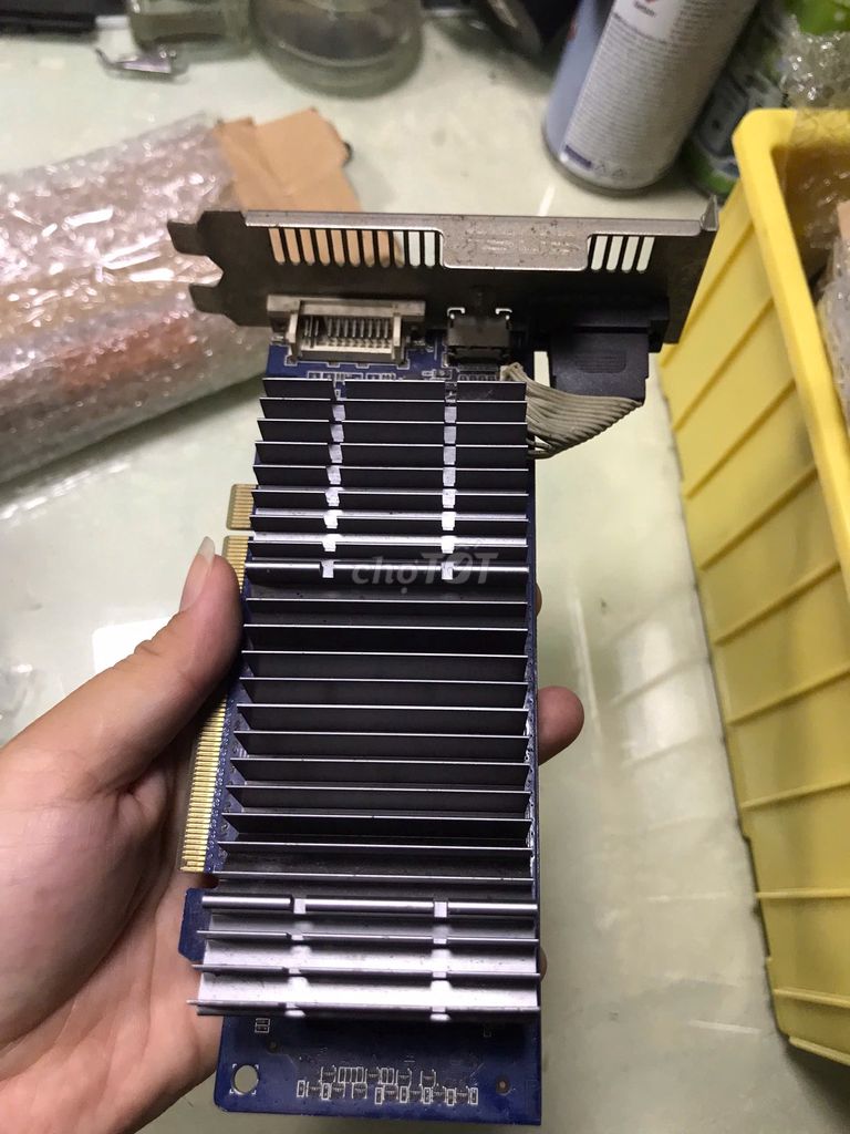 Card màn hình ASUS GeForce 210 Silent 512MB DDR2. Mua bán Linh kiện (RAM, Card...) tại Quận 12 Tp Hồ Chí Minh được đăng bởi Cửa tiệm Tin học Tuấn Anh hình 1