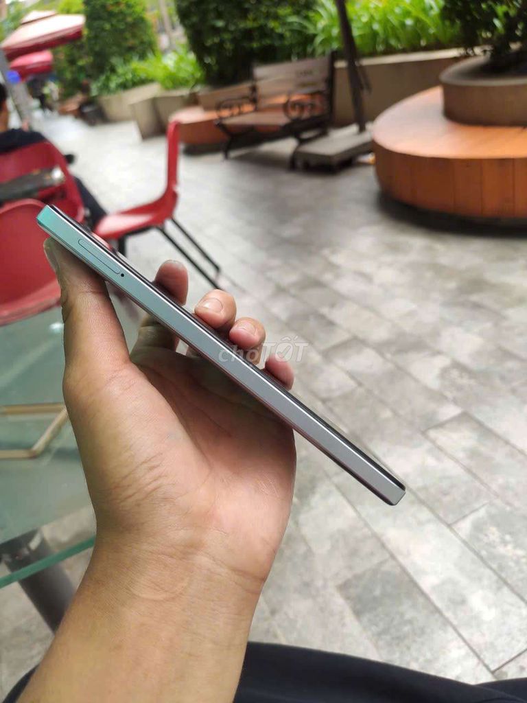 Tecno Pova 7 Ram 8/128GB Bạc. Mua bán Điện thoại tại Quận 7 Tp Hồ Chí Minh được đăng bởi Quyền hình 1