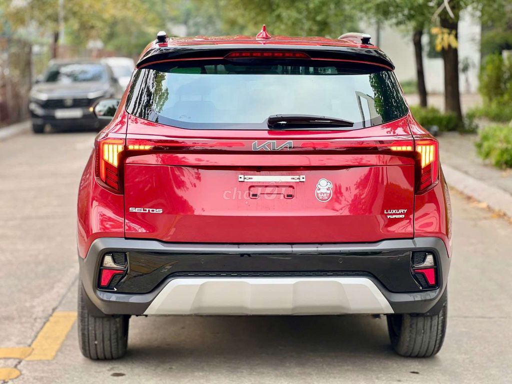 Kia Seltos 2025 1.5AT Luxury 4000km. Mua bán Ô tô tại Quận Cầu Giấy Hà Nội được đăng bởi Huy Nam hình 1