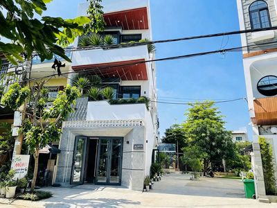 Аренда · 4 комн. · 100 м² · Quận Cẩm Lệ, ул. Đường Phạm Xuân Ẩn