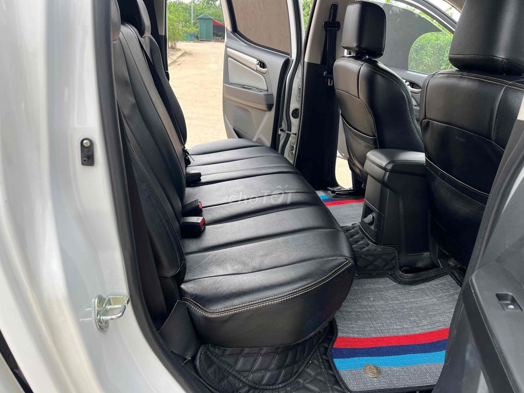 Chevrolet Colorado 2018 LT 2.5 MT 4WD - 800000 km. Mua bán Ô tô tại Quận Hà Đông Hà Nội được đăng bởi Đỗ Tiên  hình 10