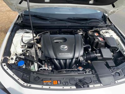 Mazda 3 Delux 2020 Trắng Việt Nam