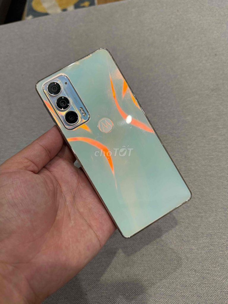 Motorola Edge 20 Snapdragon 778G 6.7” OLED 144Hz. Mua bán Điện thoại tại Thành phố Đà Lạt Lâm Đồng được đăng bởi Điện thoại giá rẻ Đà Lạt hình 1