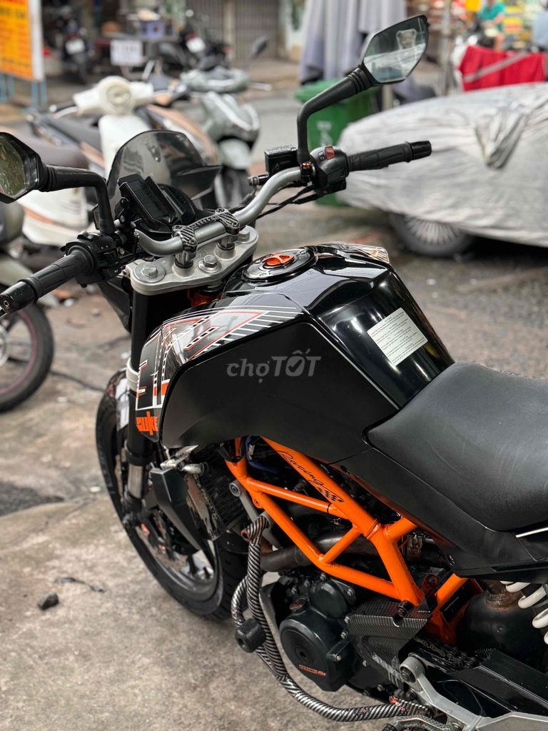 Cần bán KTM Duke 390 Abs 2015 Biển 79 BTC. Mua bán Xe máy tại Quận Bình Tân Tp Hồ Chí Minh được đăng bởi Việt Motor Bình Tân hình 7