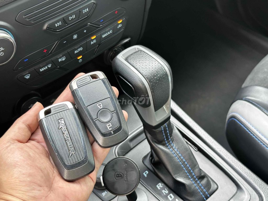 bán chiếc Ford Raptor độ full F150 sx cuối 2021. Mua bán Ô tô tại Quận 7 Tp Hồ Chí Minh được đăng bởi Hoàng Trung hình 4